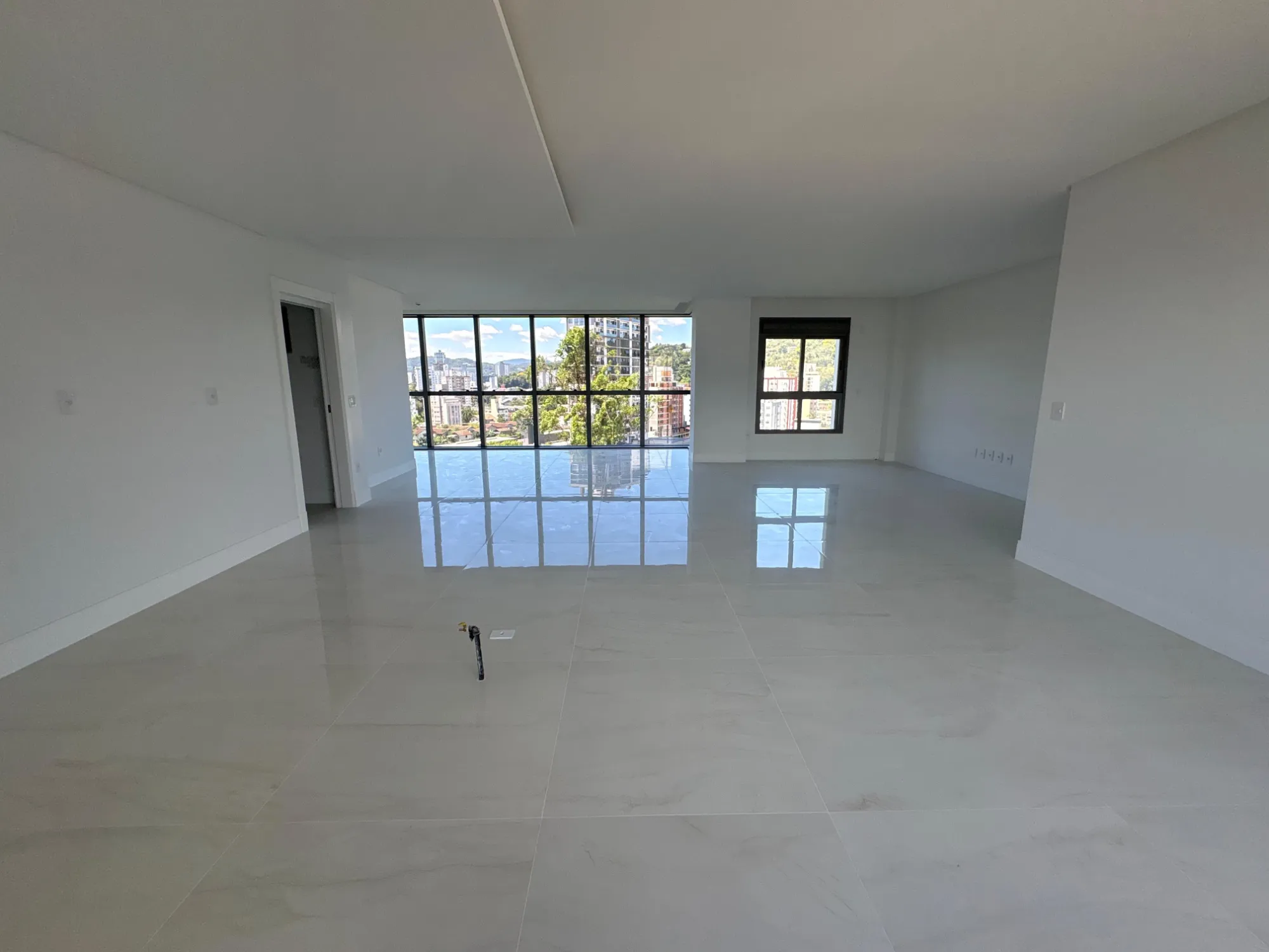 Apartamento de alto padrão no Victor Konder – Blumenau
