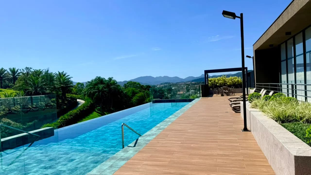 Terreno em Condomínio Fechado com 571,87m2 - Blumenau 